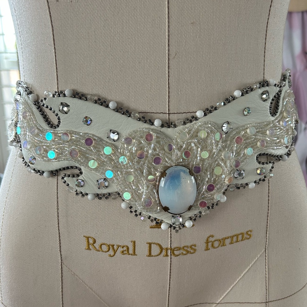 Vintage Joy Borns beaded crystal adjustable leather belt - Picture 2 of 12